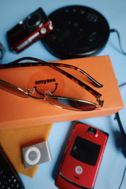 Charlotte Sunglasses in Gold Tortoise
