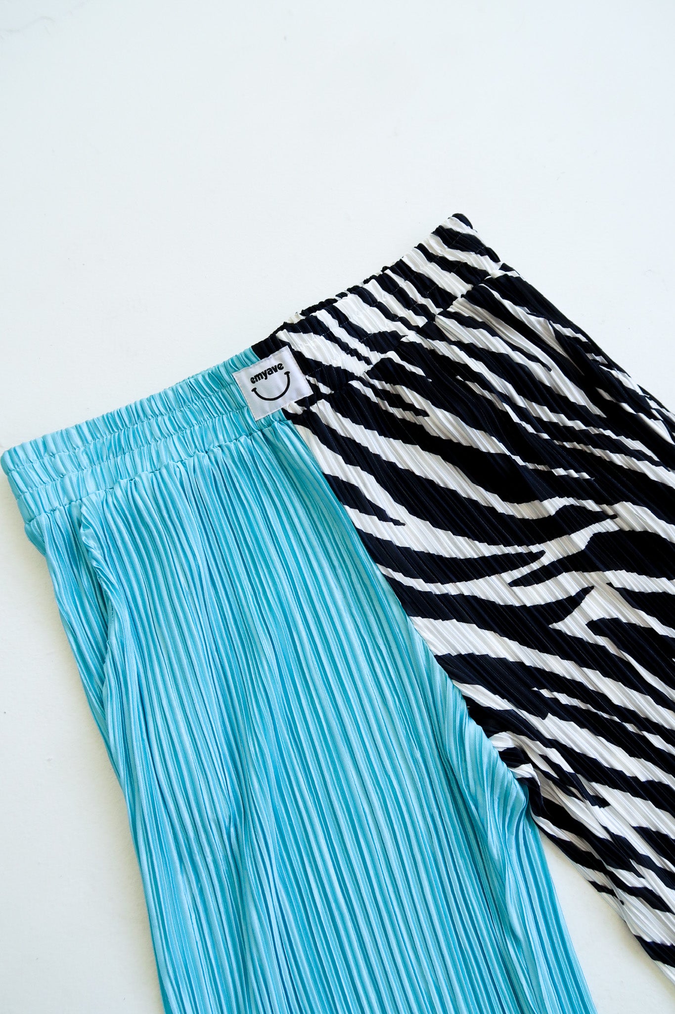Zebra Split Plissé Pants
