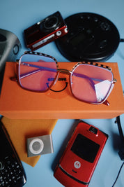 Stella Glasses in Red